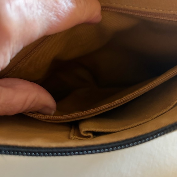 👀 HUGE SALE! AMERICAN DARLING METALLIC COWHIDE ADJUSTABLE CROSSBODY BAG 11” X 8” - Picture 13 of 14